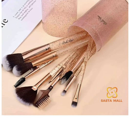 Pack of 12 makeup brushes with box